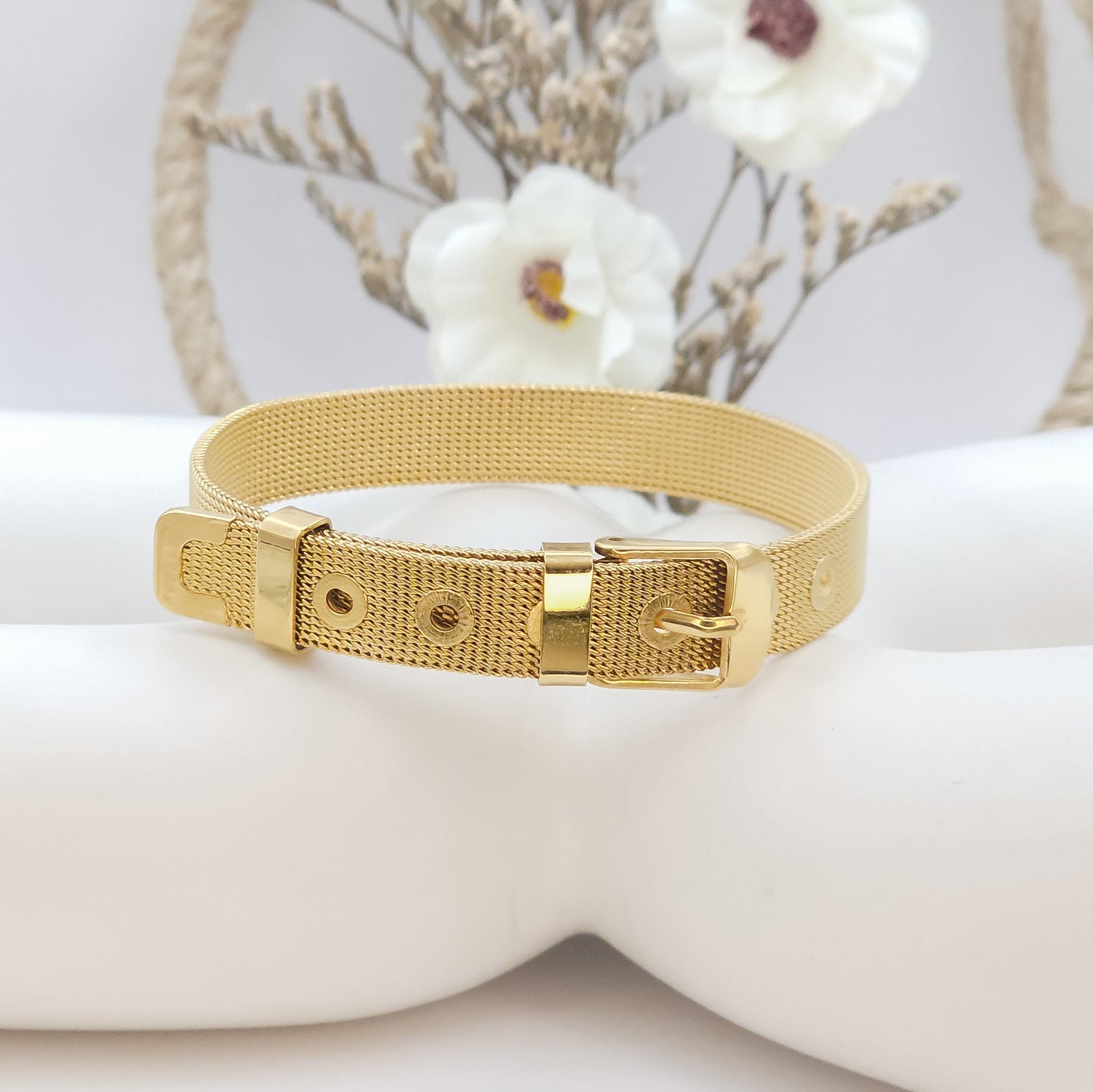 Mesh bracelet - gold